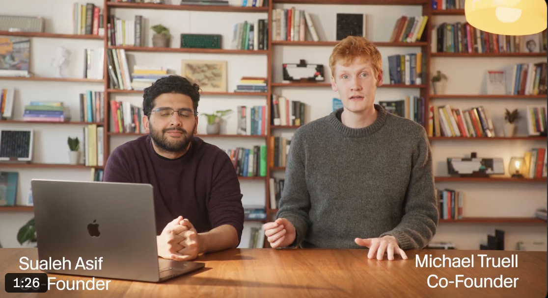 Presentamos Cursor 3. Es más simple, más potente y está diseñado para un mundo donde todo el código es escrito por agentes, manteniendo la profundidad de un entorno de desarrollo.